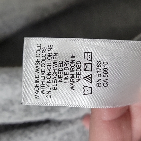 3/$15 Maurice's Knot Top, size Medium - Picture 9 of 10